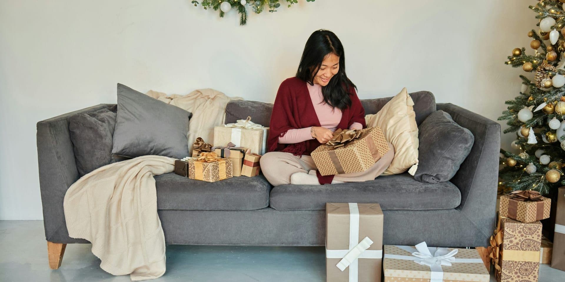 Real Estate Agents Navigate Tight Inventory Amid Buyer Demand This Holiday Season