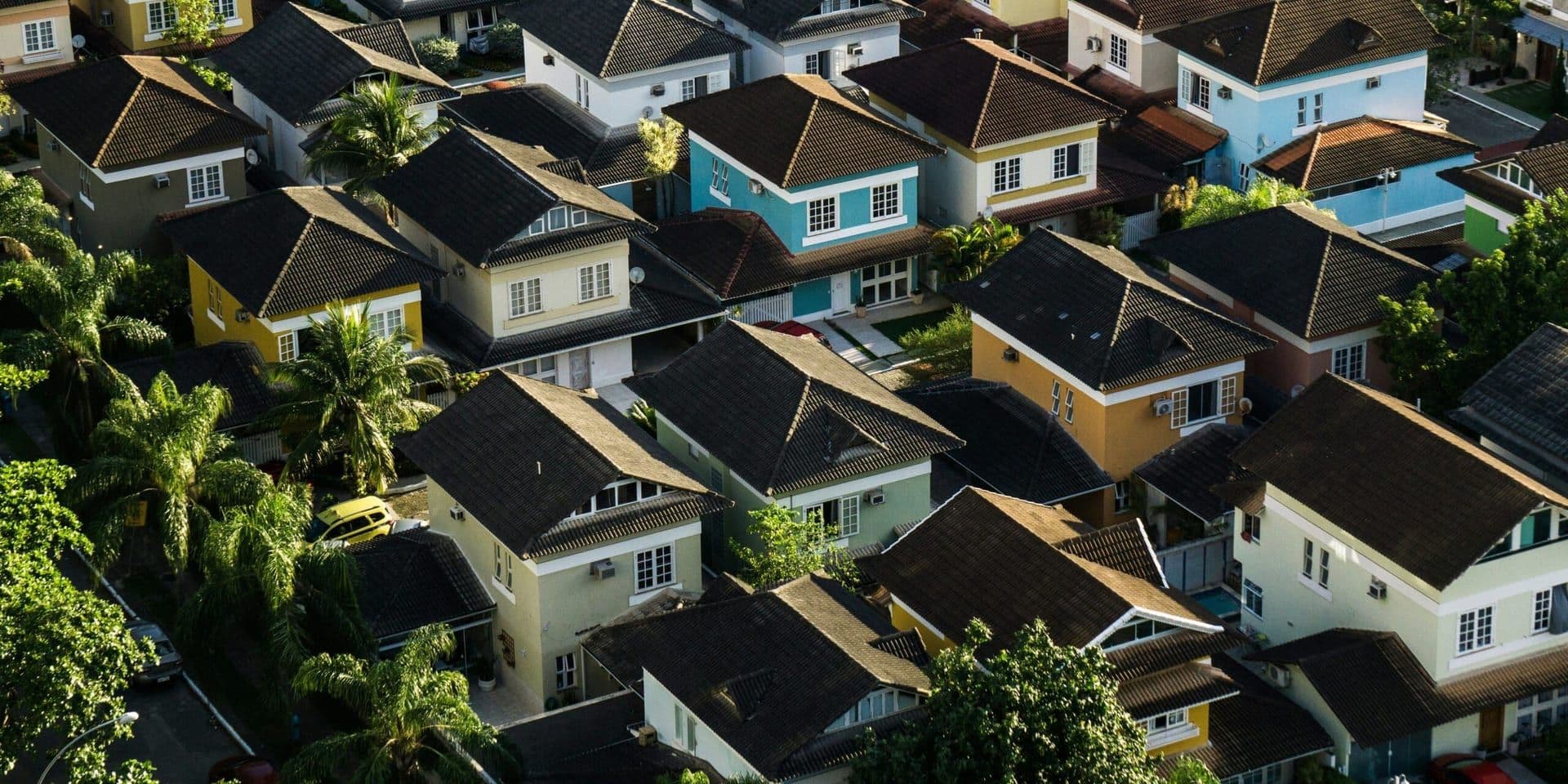 U.S. Housing Market Sees Surge in Listings Amid High Mortgage Rates and Sluggish Demand