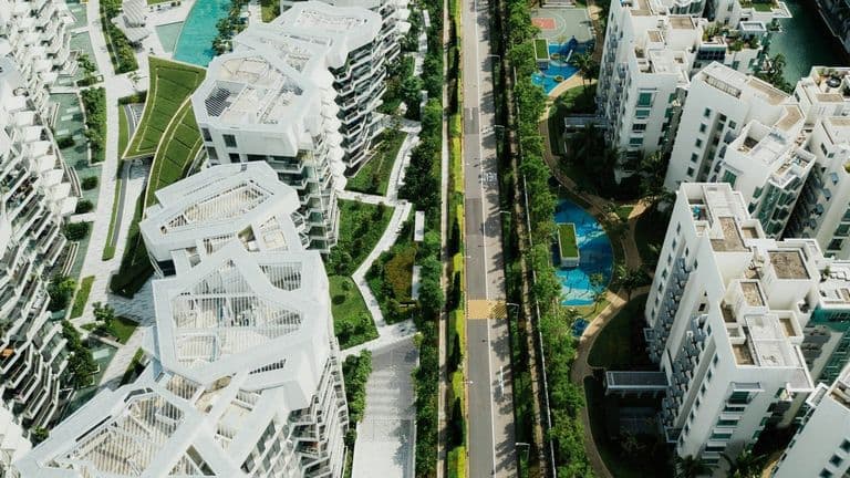 AI and PropTech Transform Real Estate Industry in 2025