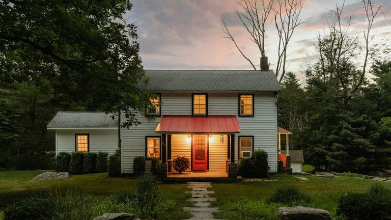Texas Sees Surge in Suburban Home Sales