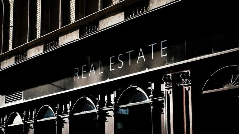Luxury Real Estate Market Surpasses Expectations as High-Income Buyers Seek Privacy and Comfort