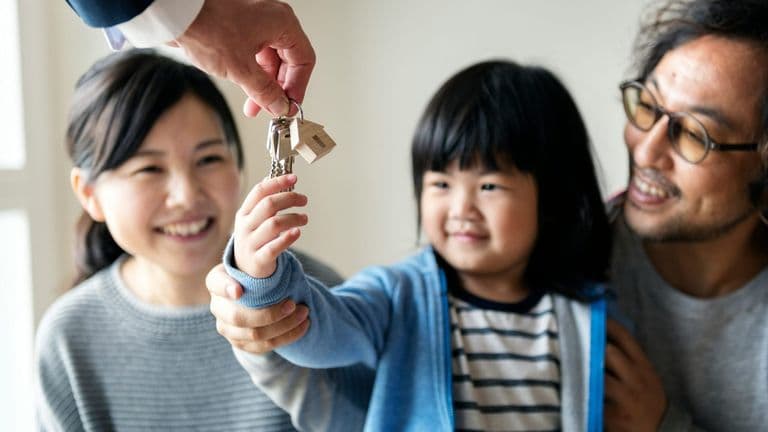 Multi-Family Housing Market Thrives as Investors Seek Steady Returns in Uncertain Economy