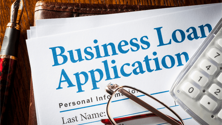 Banks Say Conditions for Loans to Businesses and Consumers Will Keep Getting Tougher