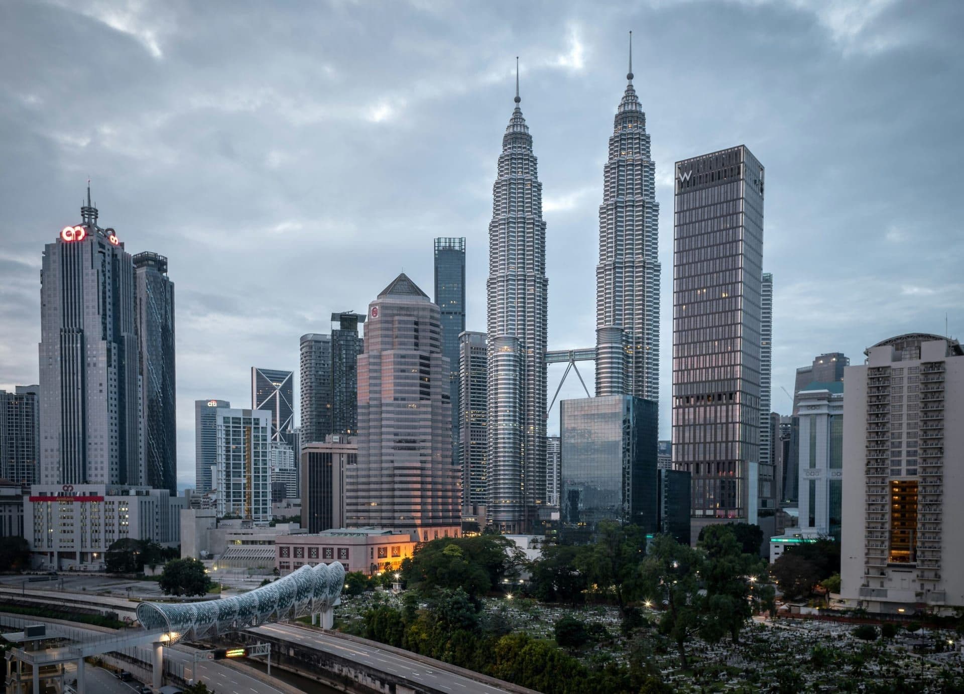 IQI’s Historic Victory at the StarProperty Awards 2023