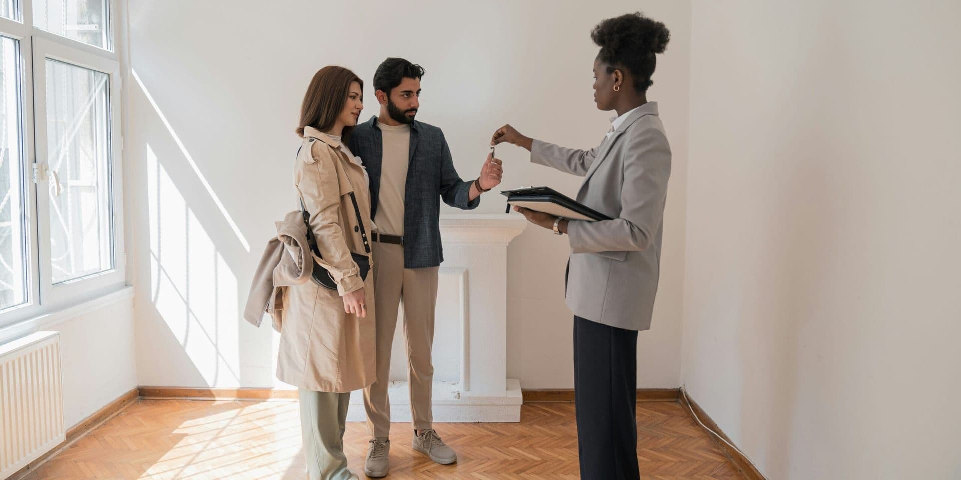 Cooling U.S. Housing Market Adds Pressure on Realtors as High Mortgage Rates Persist
