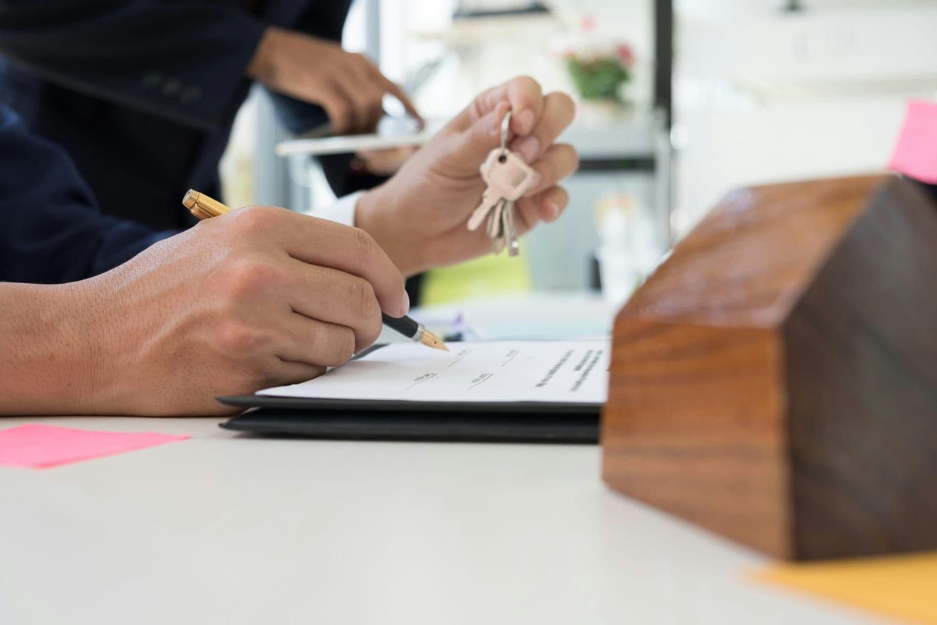 Homebuyer Confidence Surges as Mortgage Rates Stabilize
