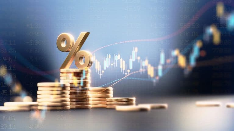 Fed’s Interest Rate Strategy: No Urgency for Cuts Yet, Says Daly