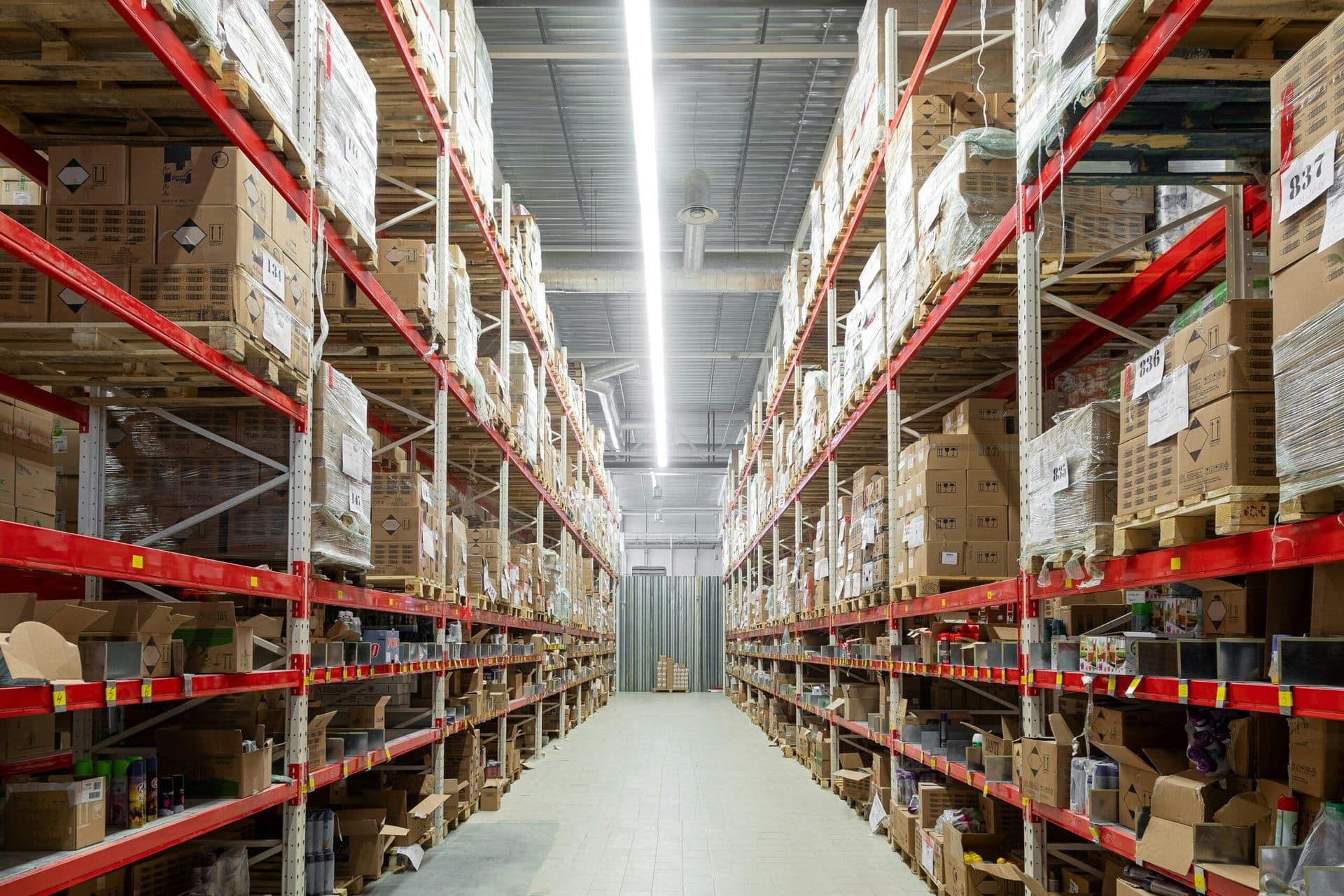 Industrial Real Estate: A Boom in Demand for Warehouses and Distribution Centers