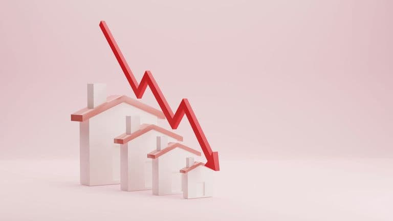 San Francisco Housing Market Faces First Price Drop in Three Years