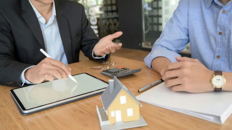 Real Estate Firms Turn to Outsourced Payroll Services to Manage Growth and Ensure Compliance