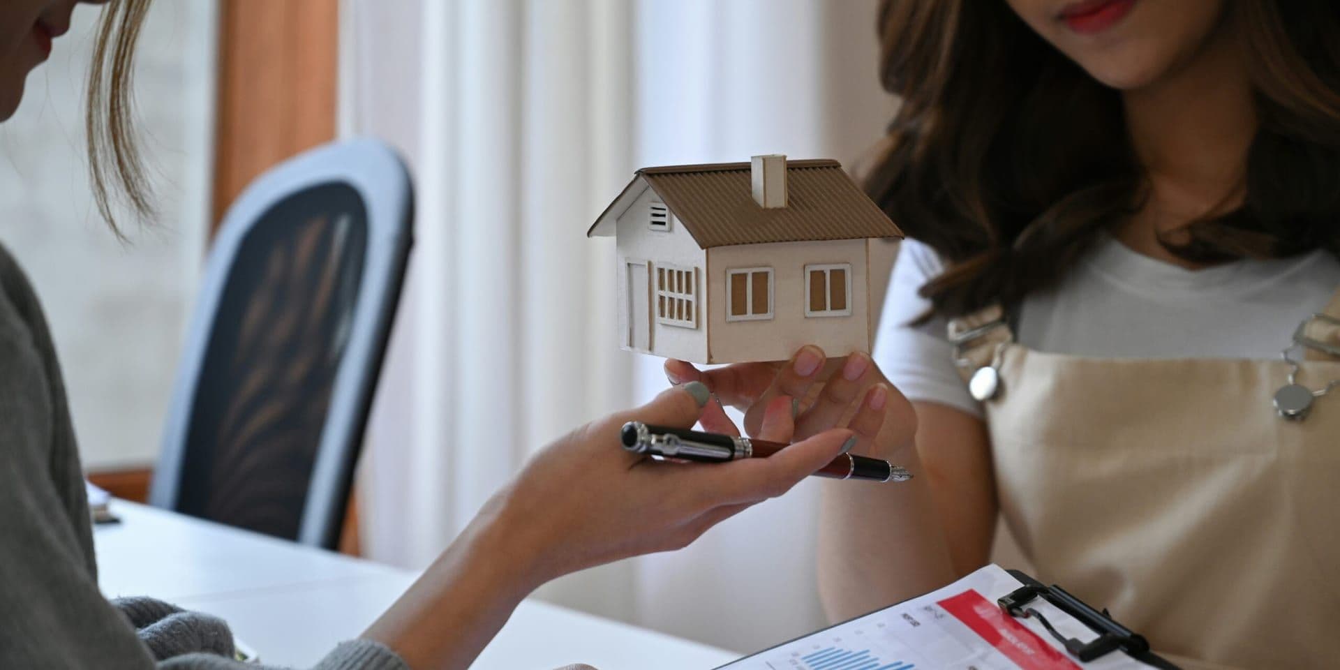 Mortgage Rates Dip for First Time in Five Weeks, Offering Relief to Homebuyers