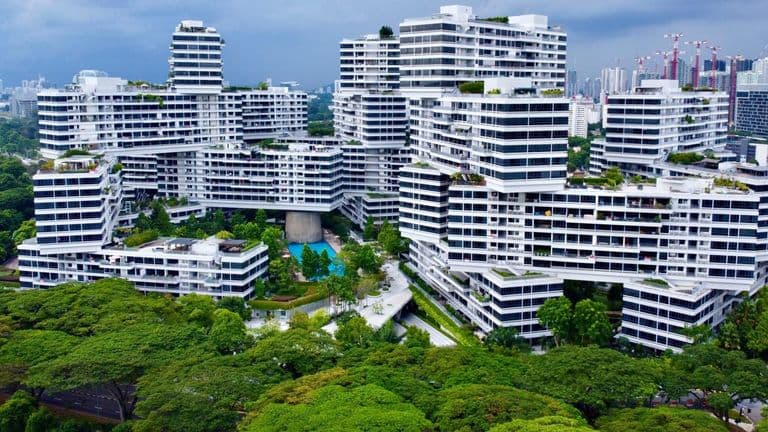 AI and Automation Reshape Real Estate Operations in 2025