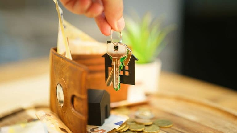 UK Housing Market Sees Strong Momentum with Q2 Property Transaction Surge