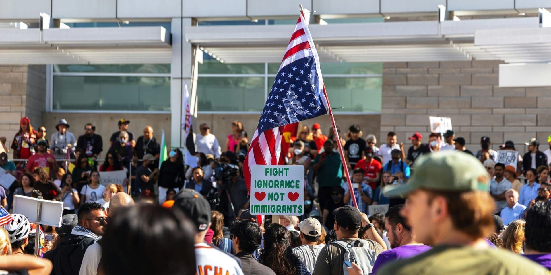 Dodgers Deny Entry to Federal Immigration Agents Amid Rising Immigration Tensions in Los Angeles