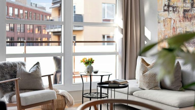 Luxury Rental Boom: The Surge in Demand for High-End Living Spaces
