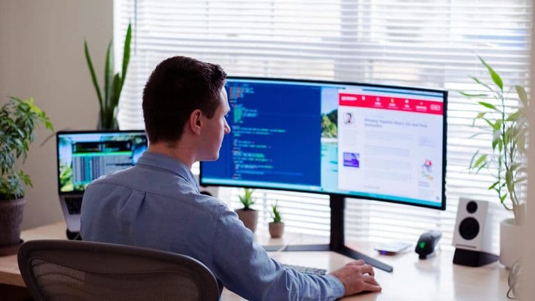 Remote Work Continues to Drive Demand for Larger Homes with Dedicated Home Offices