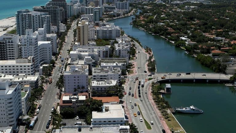 Florida’s Housing Market Cools Amid Rising Costs and Regulatory Pressures