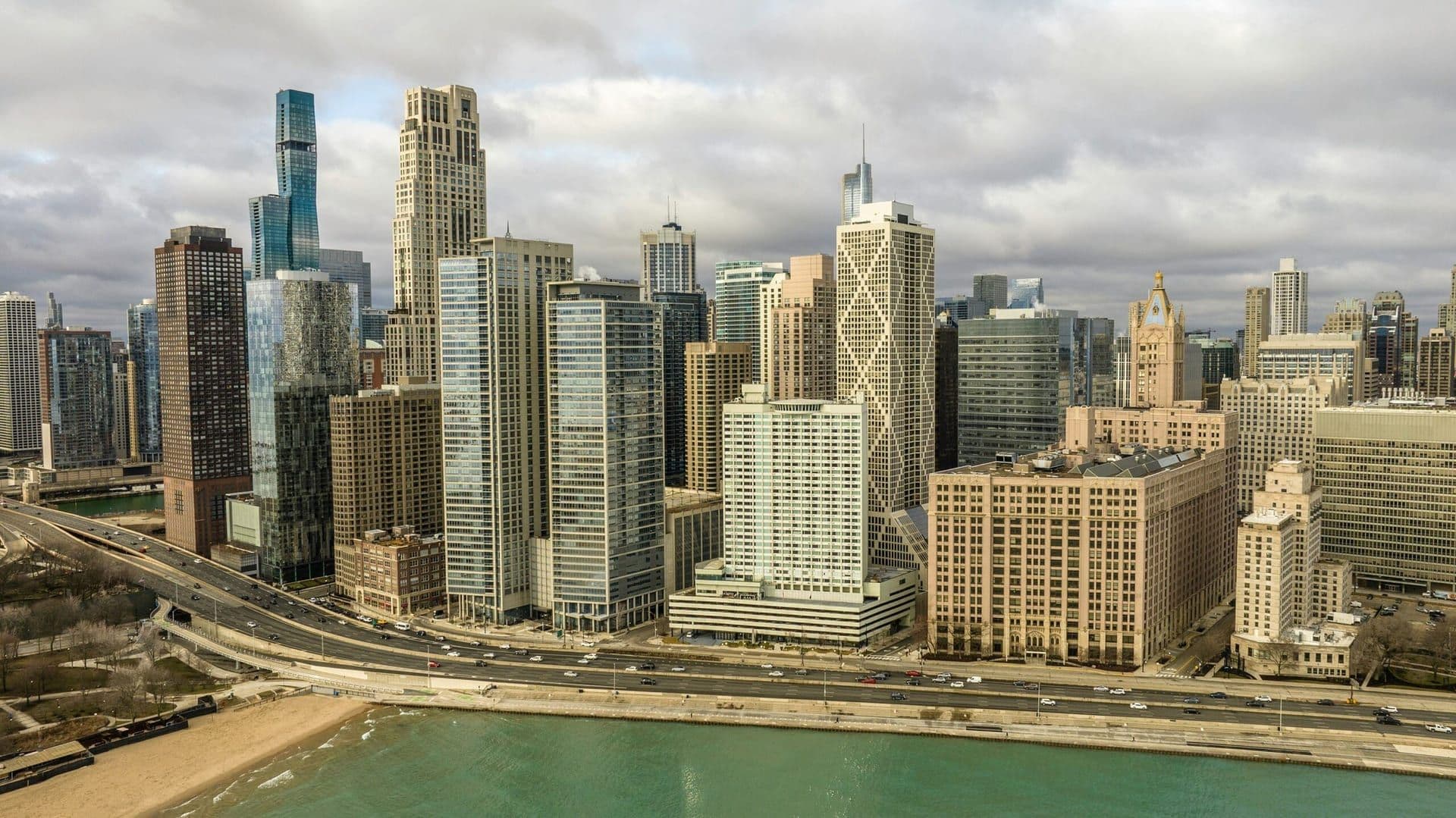 Commercial Real Estate Investment Trends: A New Era of Adaptive Reuse in Chicago