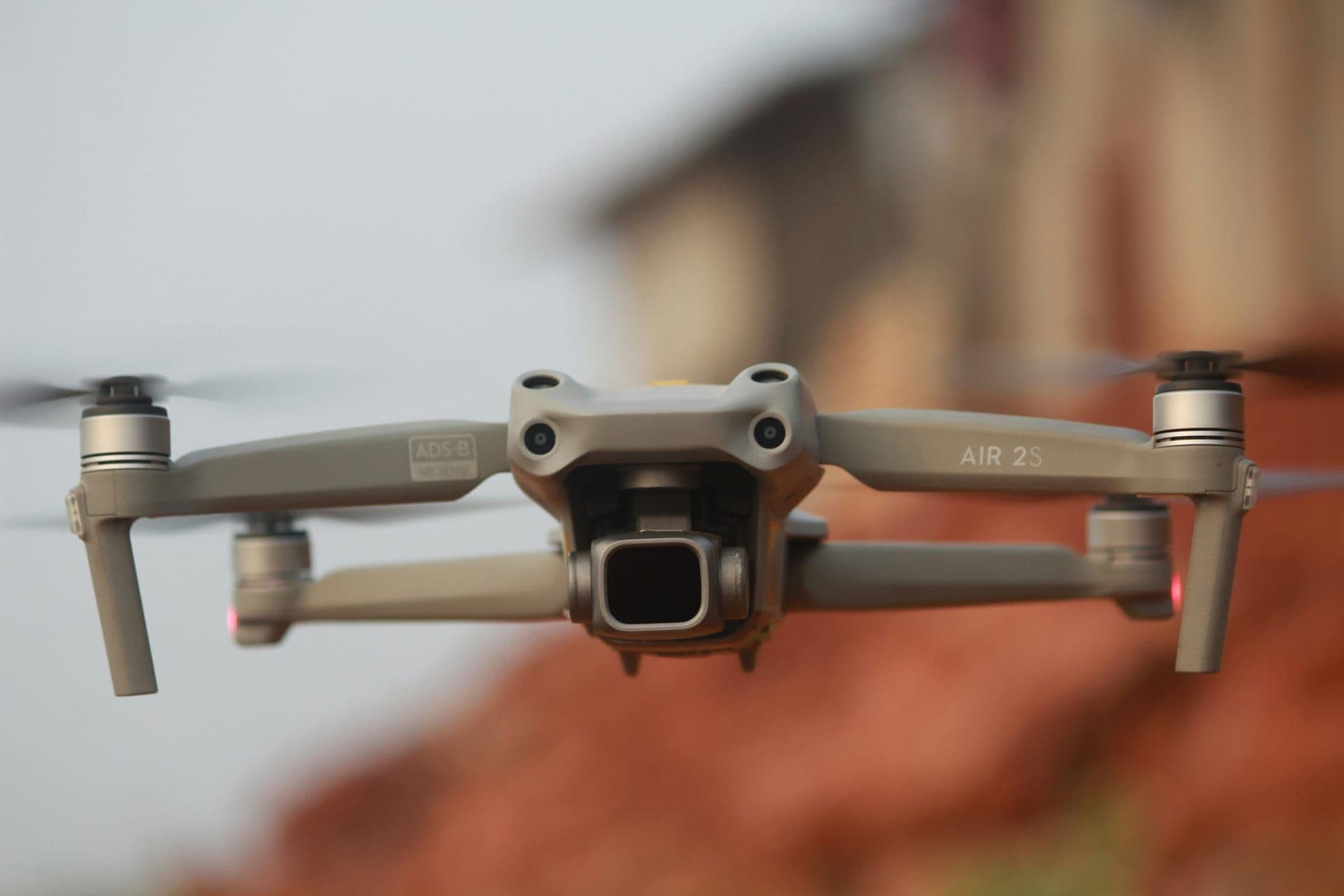 Drones Revolutionize Real Estate Photography and Virtual Tours