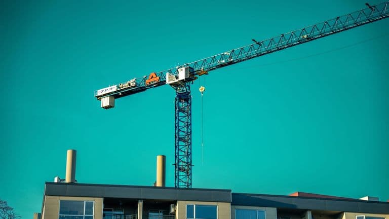 E-Commerce Boom Spurs Surge in Industrial Real Estate Leasing